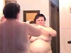 Bbw girlfriend primping in toilet