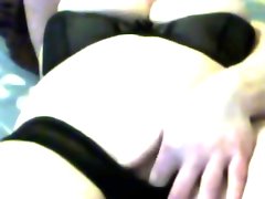 Hot milf webcam pleasing herself